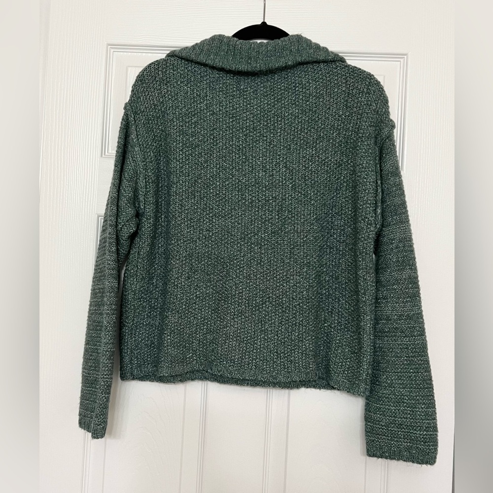 Universal Thread Sweater - Picture 2 of 2